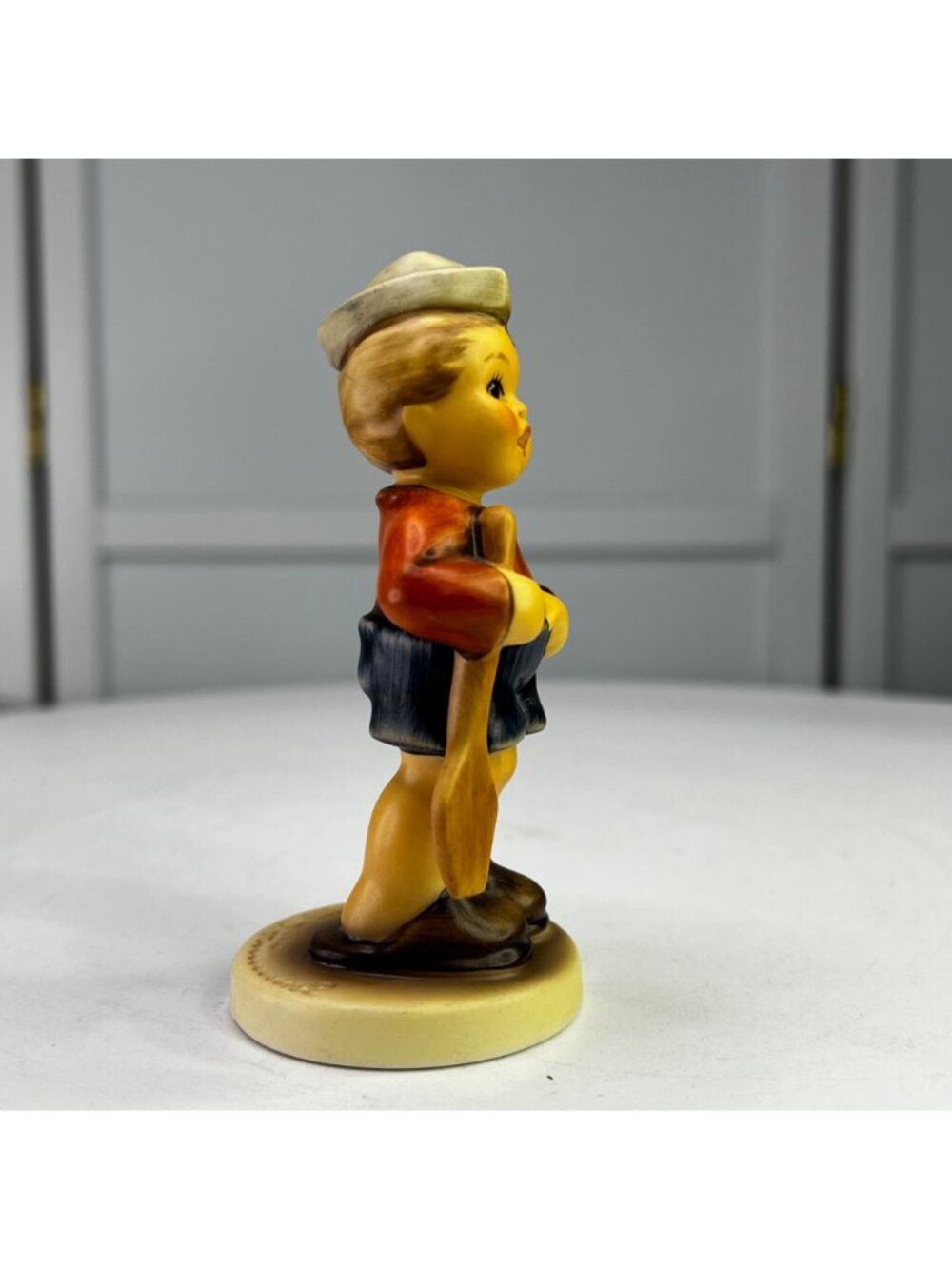 Vintage Goebel Hummel First Mate Figurine 2148/B 4" Club Membership From 2002 - Picture 9 of 10